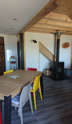 espace repas gîte cloudelin