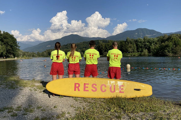 baignade en toute sécurité aux 7 sartots à st pierre d'albigny