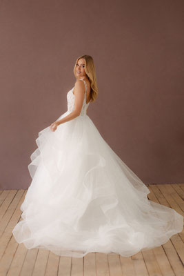 Robe X-163
