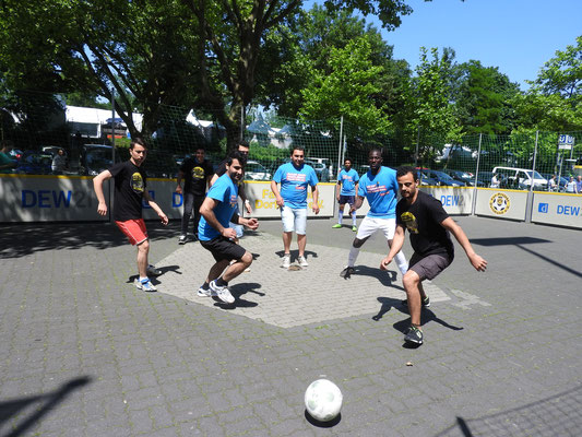 Ein Ball - eine Welt  Dortmund, 05.06.2016, Interkulturelles Stadionfest "Ein Ball - eine Welt!" im Signal Iduna Park.  "Nachweis Handwerkskammer, Fotografin: Jana C. Mielke“