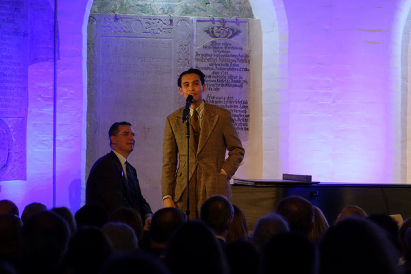 Musikalischer Abschluss mit Andrej Hermlin am Piano und David Hermlin am Mikrofon