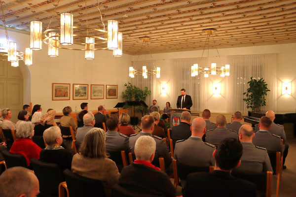 Der Festsaal im Rathaus war bis auf den letzten Platz gefüllt.