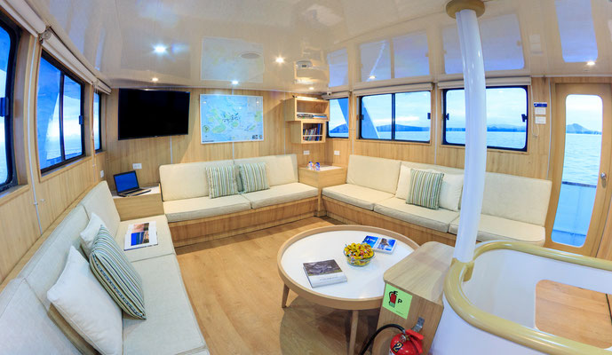 Lounge area of the vessel Galapagos Dive Expedition
