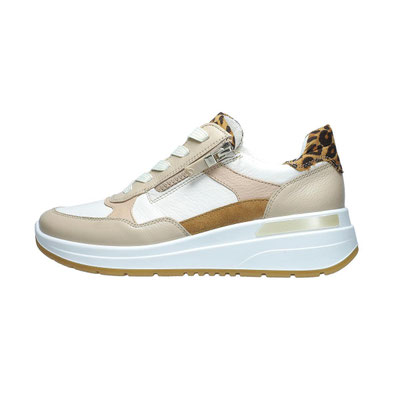 1257702 du 35,5 au 41 Leo, Sand 140€