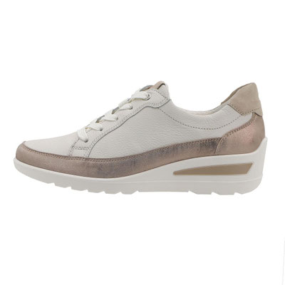 1257554 du 35,5 au 41 Kalbvelour, Beach 140€