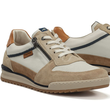 F2385 du 40 au 45 Crema 130€