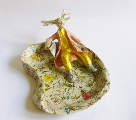 Bon vivant, Papermaché, 8 cm H, 21 cm L, 14 cm D (Heike Roesner/2016)