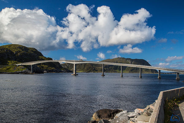 Die Brücke zur Anfahrt auf die Insel Runde.