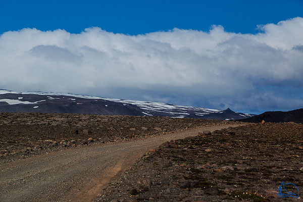 Kaldadalsvegur (550), die mit 40 km kürzeste der Hochlandverbindungen Islands.