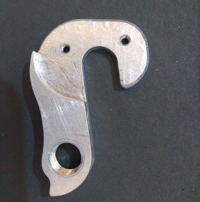 -$PATA REMOVIBLE PARA CUADRO RECTA DH031 F $650 MXN