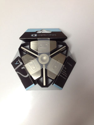 # HERRAMIENTA MULTIUSOS Y CON 12 HERRAMIENTAS (torx, desarmadores, allen) CRANKBROTHERS NP CB-TOOL-Y12 $850 MXN