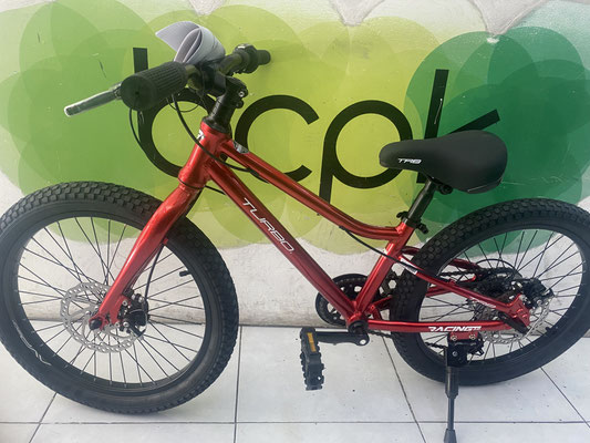 # BICICLETA R20 TURBO RACING ROJO METALICO NP 015823 $6,960 MXN 