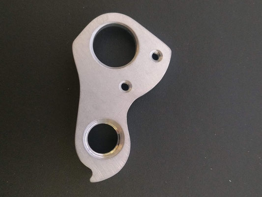 -$PATA REMOVIBLE PARA CUADRO  DH250 F $650 MXN