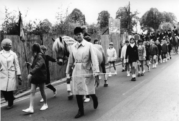 Abholung Reiterkönig Gerd Mehrtens  Mai 1972