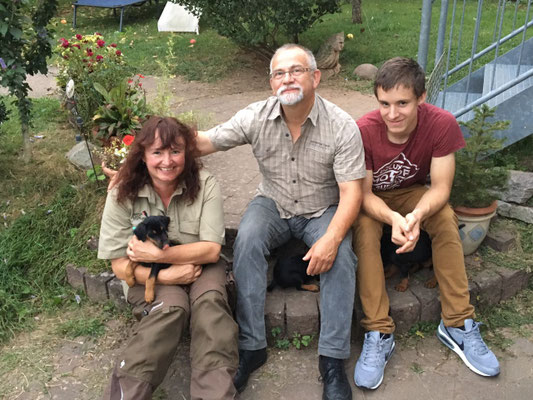 Cora wohnt bei Corina Köninger mit Familie und Katze ;-).