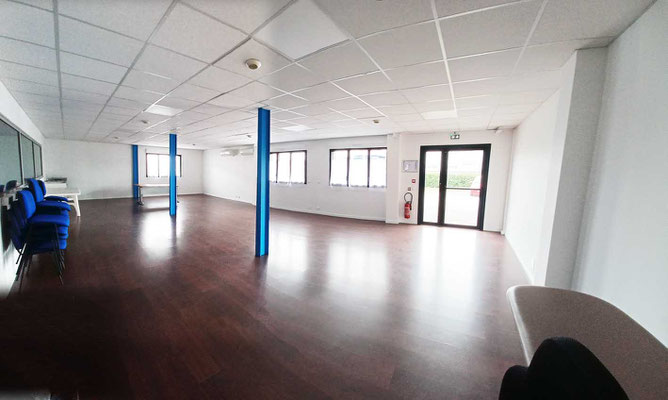 Salles en location à Saint Pierre de Corps 37
