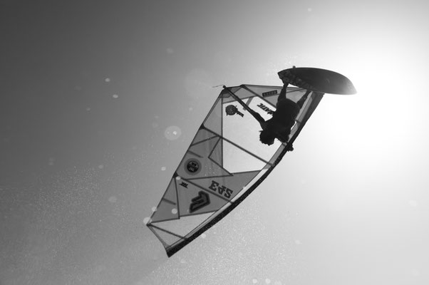 windsurf