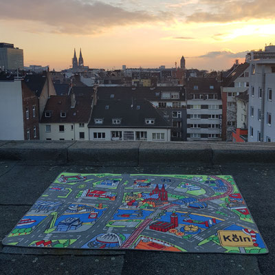 Sonnenaufgang Kölner Dom - Spielteppich Köln - deinspielteppich.de