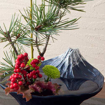 * Ikebana Vase "sakasa FUJI"