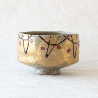 * Kutani Japan Matchawan "Gold leaf flower"