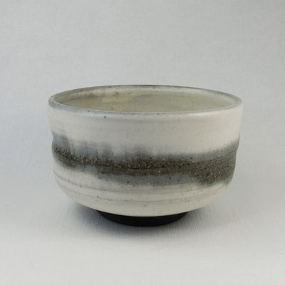 *Shigaraki-yaki Machawan "Fubuki Snow White Glaze"