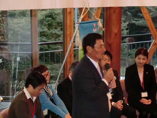 阿蘇クラブ、五嶋さんの挨拶。