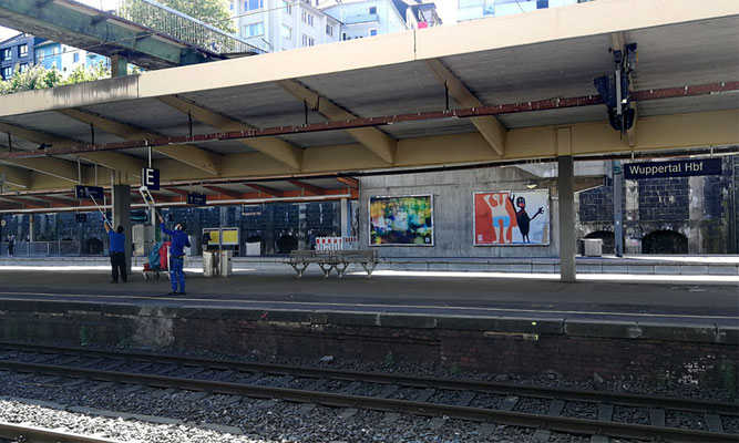 Hbf Wuppertal | Zara Gayk, Birgit Pardun