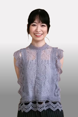 テニス経験の女性俳優｜岡川誠