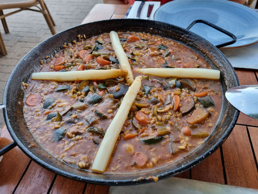 "endlich" Paella
