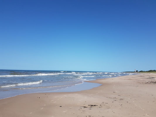 am Strand von Pape, kurz vor der litauischen Grenze