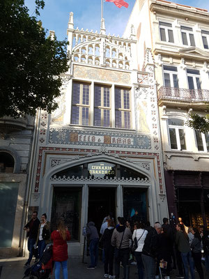 Livraria Lello - J.K. Rowling liess sich in dieser Buchhandlung inspiriere...naja