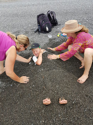 Mit Maya und den Jungs gehts in die Manuka Bay