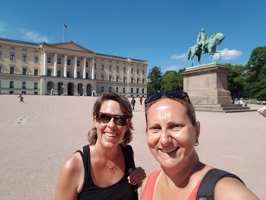 Königspalast