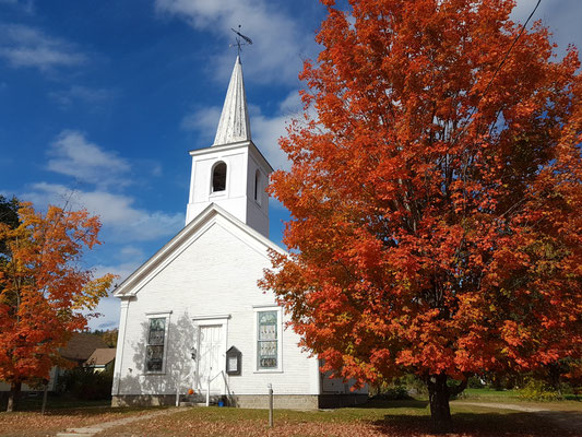 Eine der typischen Kirchen in New England