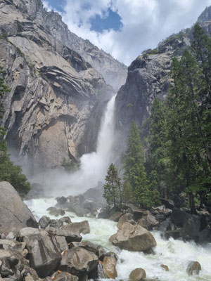 Lower Yosemite Fall