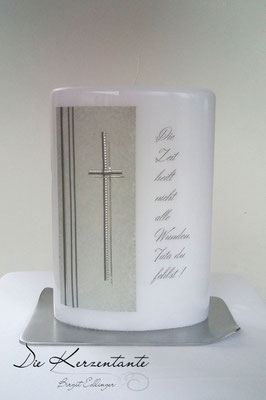 T8 - Die Zeit heilt nicht alle Wunden, Ovalkerze 20x13x7cm, Preis: EUR 75,00