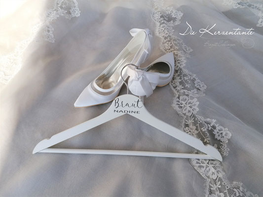 Braut Kleiderbügel mit Namen der Braut, Preis: EUR 19,00