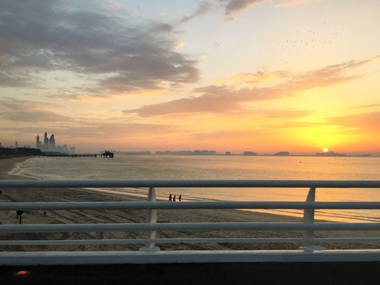 夕陽がキレイすぎる