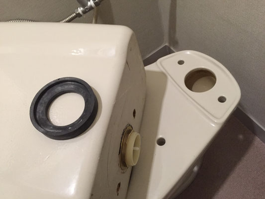 トイレフロート弁及びパッキン交換