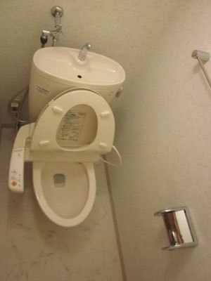 トイレクリーニング