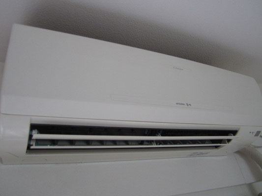 安全で綺麗なエアコンクリーニング 東京都港区南麻布 植物性エコ洗剤の分解内部高圧洗浄 安全と健康と綺麗をセットで再生ハウスクリーニング世田谷区 目黒区