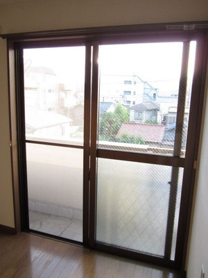 ガラスサッシ・網戸クリーニング