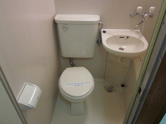 トイレのお掃除