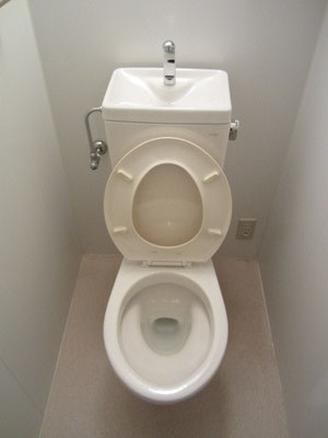 トイレクリーニング