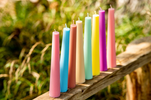  Bunte freistehende Kerze