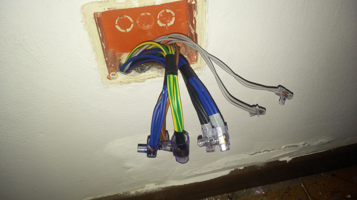 Normativa di impianti elettrici a cesena allarmi cancelli ... Impianto elettrico a norma