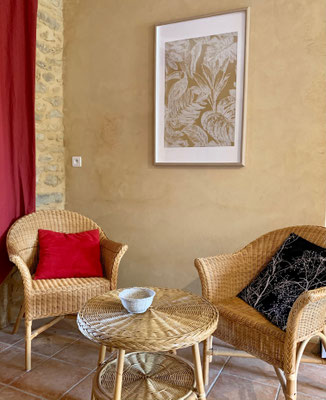 Domaine de la Licorne in french Black Perigord, Rouffignac cottage, lounge area