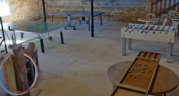 Domaine de la Licorne en Périgord Noir, la grande salle de jeux