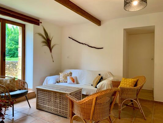 Domaine de la Licorne in french Black Perigord, Rouffignac cottage, lounge and TV area