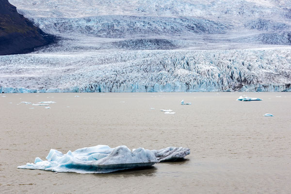 Die Gletscherlagune Jökulsarlon bei tollem Fotowetter